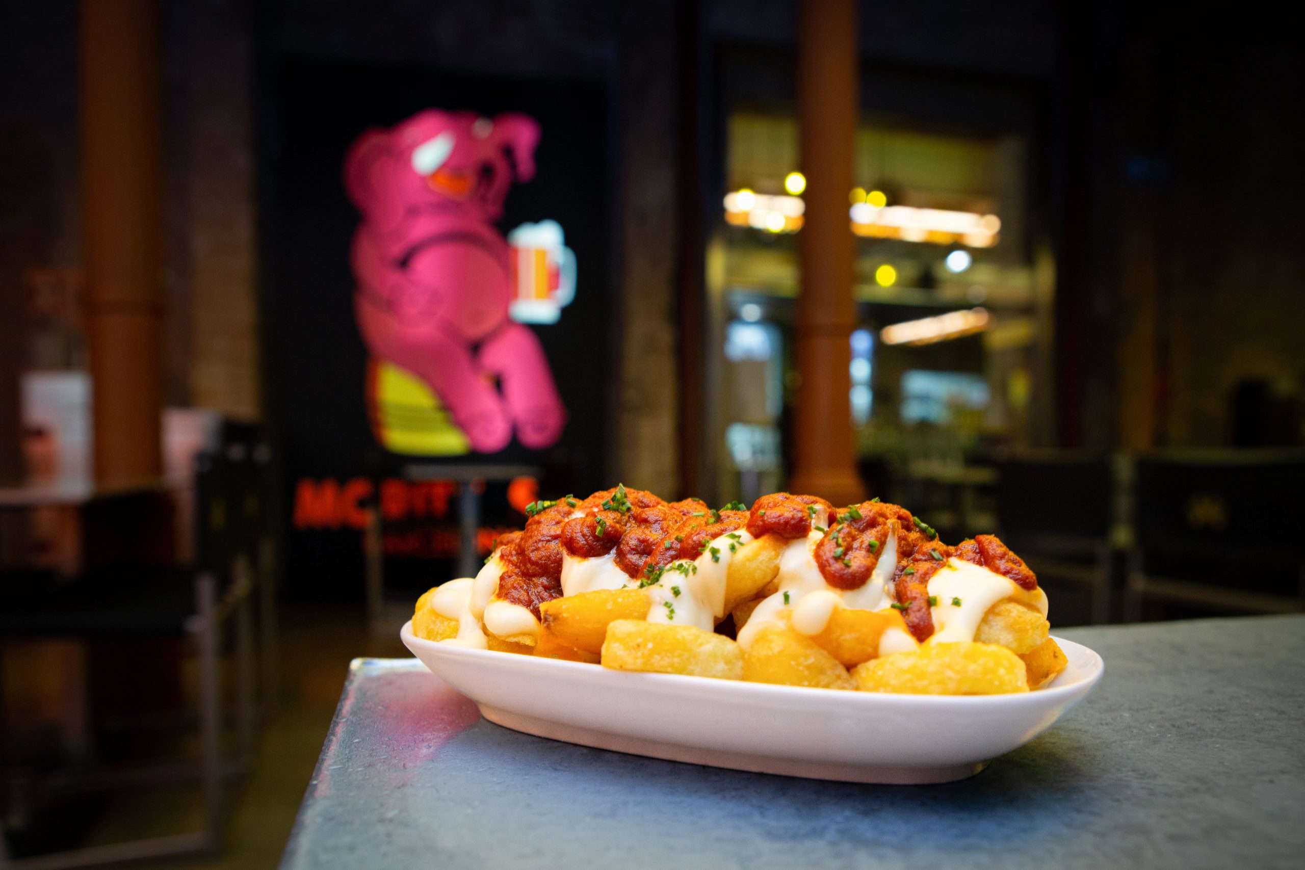 Bravas